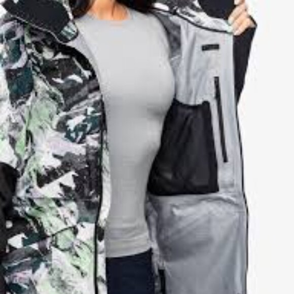 The North Face Summit Series Verbier FUTURELIGHT Shell Ski Jacket - Picture 6 of 10